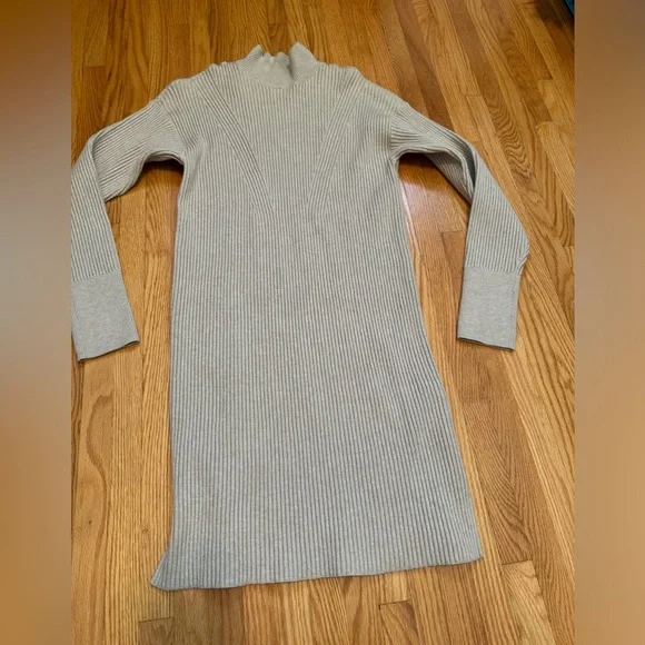 Abercrombie & Fitch | Dresses | A Womens Abercrombie And Fitch Ribbed Long Sleeve Cream Neutral Dress | Poshmark Abercrombie & Fitch | Dresses | A Womens Abercrombie And Fitch Ribbed Long Sleeve Cream Neutral Dress | Poshmark